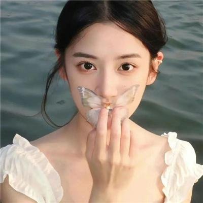 同一屋檐下